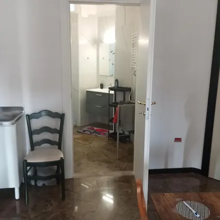 Executive Center Гостевой дом 3*