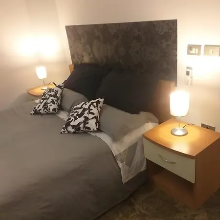 Executive Center Penzion 3*