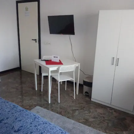 Pensión Executive Center Bari